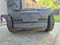 Robotska kosilnica Husqvarna AutoMower 305