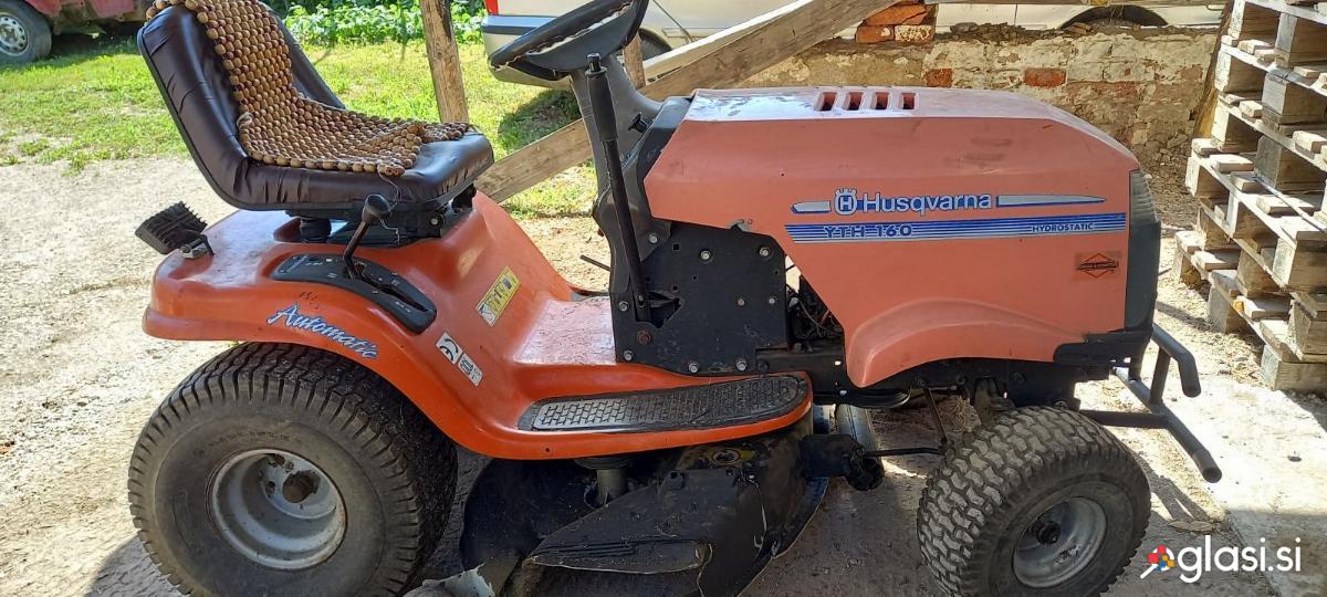 Vrtni traktor kosilnico, HUSQVARNA, YTH 160, Hydrostatic, deska, verge