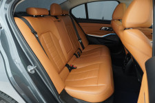 BMW serija 3 318d Sport Line|Strešno|Ogr.sed|Harman|PDC|Keyless