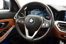 BMW serija 3 318d Sport Line|Strešno|Ogr.sed|Harman|PDC|Keyless