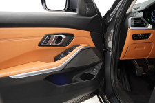 BMW serija 3 318d Sport Line|Strešno|Ogr.sed|Harman|PDC|Keyless