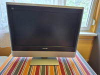 Prodajam tv hd TOSHIBA 70 DIAGONALA v odličnem stanju tv.