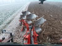 KUHN 2+1  plug