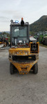 JCB TLT30G TELESKOPSKI NAKLADAČ - ROTATOR VILIC - PLIN
