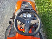 Vrtni traktor Husqvarna  TC142
