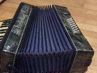 Klavirska harmonika Schneider, 32 basna, možna MENJAVA