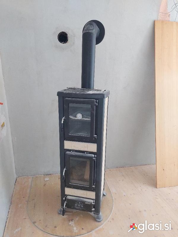 Kamin na drva Fulvia Forno s pečico - nerabljeno