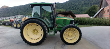 John Deere 5070M - 45 km/h -POLŽNE BRZINE - ČELNA HIDRAVLIKA