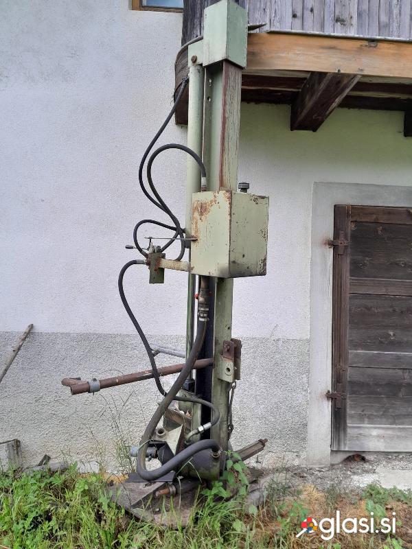 Cepilec hidravlični