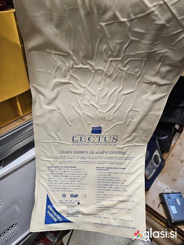 Grelni sistem za vodno posteljo Lectus.