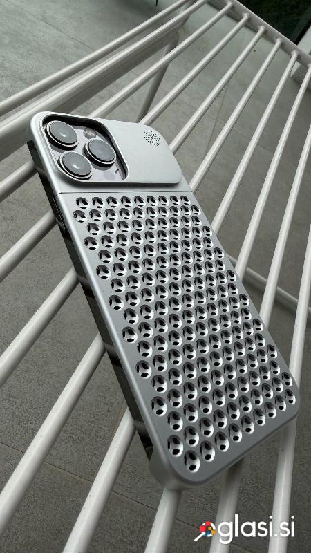 IPhone 13 Pro Max 265gb, baterija 86% prodam