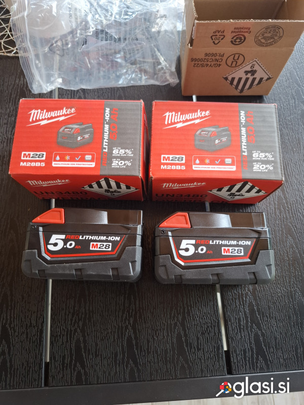 BATERIJA M28B5 MILWAUKEE NOVA NE RABLJENA