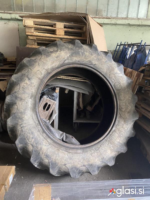 Traktorska guma 18.4 R38