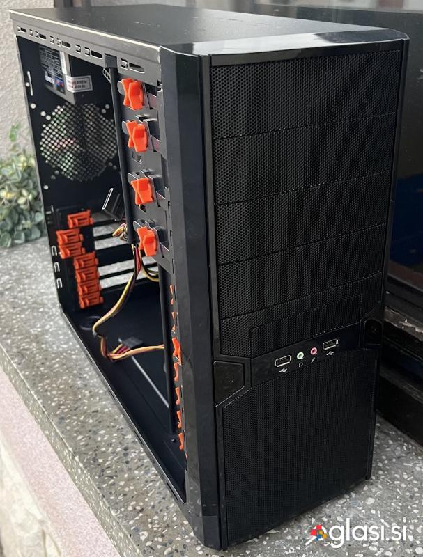 Računalnik Core i7