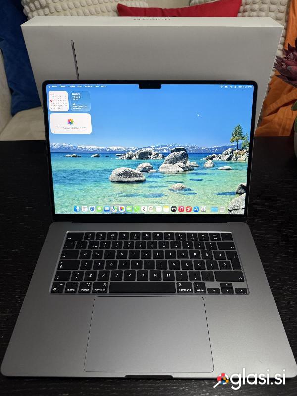 MacBook Air 15 M2 256 8GB Space Gray SLO tipkovnica KOT NOV