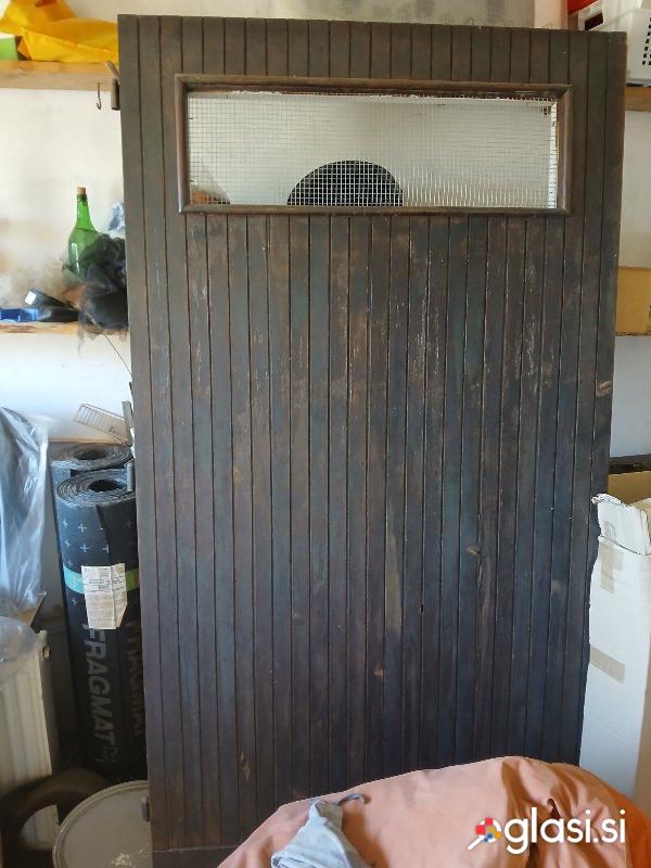 Prodam garažna vrata širina 230cm višina 208cm