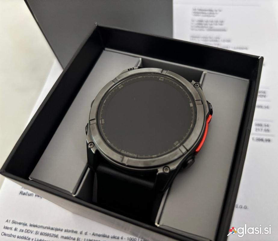 Garmin Fenix 8 Carbon Gray 51mm Amoled KOT NOVA + GARANCIJA