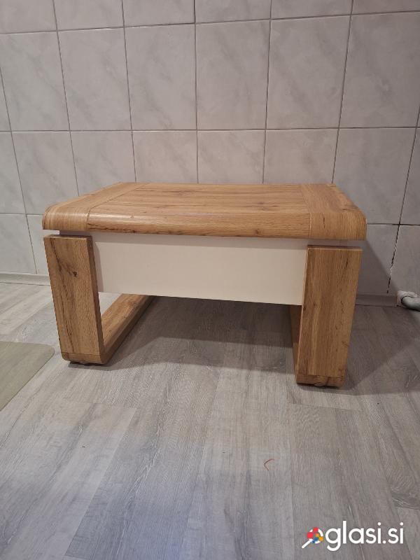 Zložljiva klubska mizica