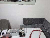 Novo kotno klop za jedilnico prodam