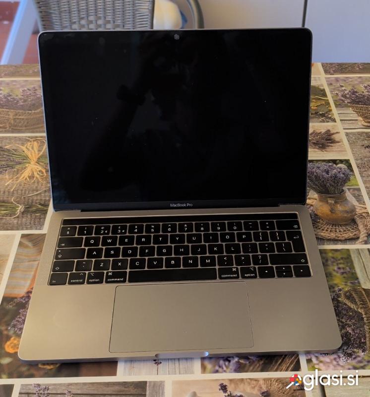 Macbook Pro 13" Retina A1989 2018 i5 2.3GHz 8GB ram 256GB ssd gray