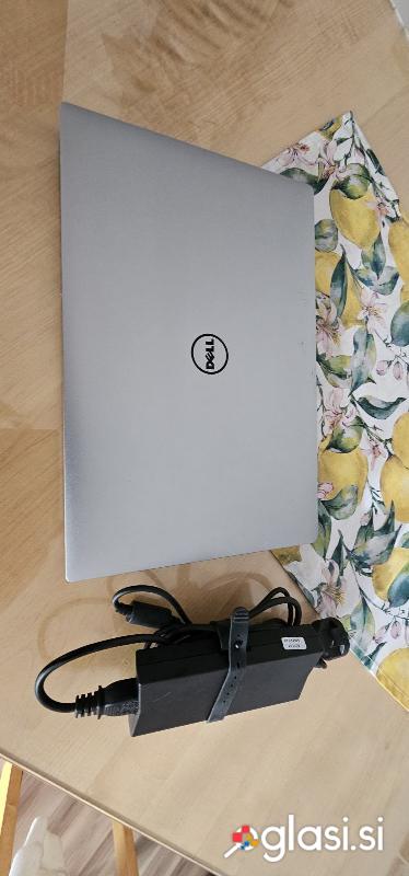Prenosnik Dell XPS 9560 i7 7700 WIN11 4k ekran na dotik Nvidia 1050