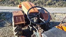 Traktor Antonio carraro