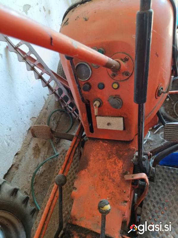 Oldtimer Traktor FAHR D88