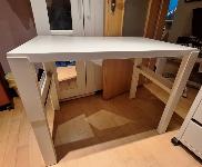 PISALNA MIZA IKEA bela