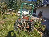 Prodam traktor