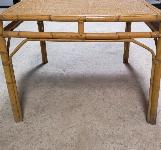 Miza iz bambusa
