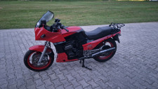 Kawasaki gpz 900