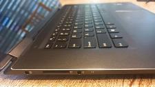 Prenosnik Lenovo Yoga 710, Intel i5, 8gb RAM, 256gb SSD, 15.6" znižano