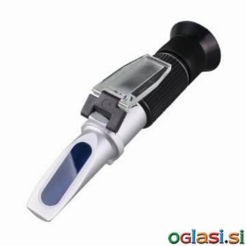 Refraktometer za merjenje odstotka vlage v medu