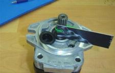 Črpalka, zobniška, za mini bager Yanmar B50V