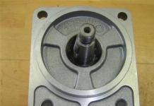 Črpalka, hidravlična, trojna, za Terex GR15