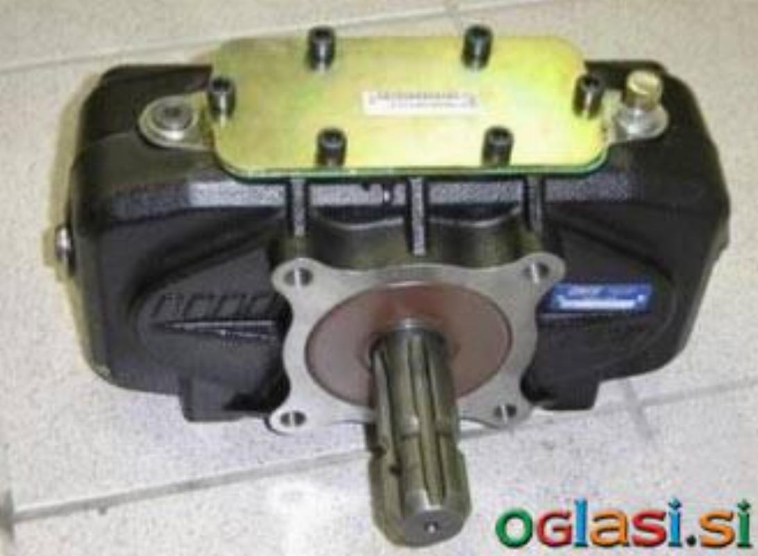 Multiplikator, razmerje 1:1.59, 600Nm, za pogon dveh črpalk