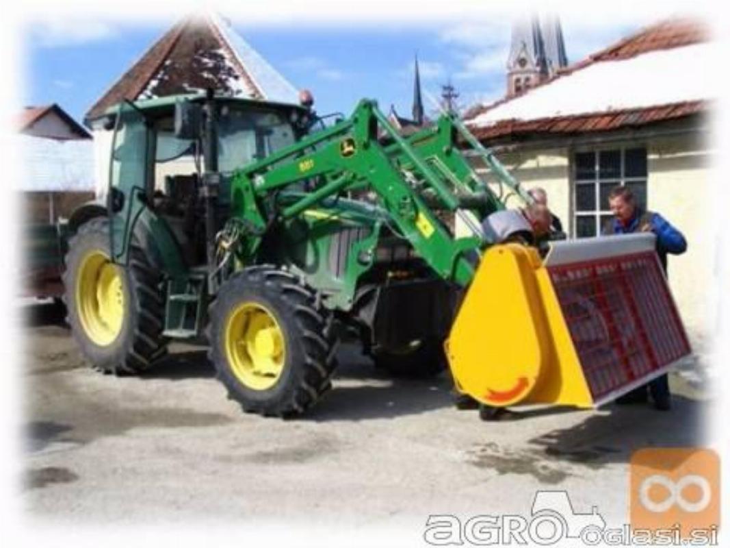 Mešalna zajemalka / kibla /žlica za mešanje betona