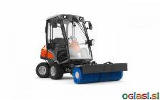 Komunalni Rider traktorska kosilnica Husqvarna P 525 D s kabino